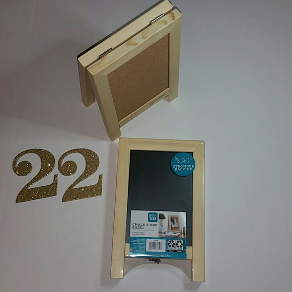 Chalk / Cork Wooden Double-Sided Easel Qty 1 - Picture 3 of 7